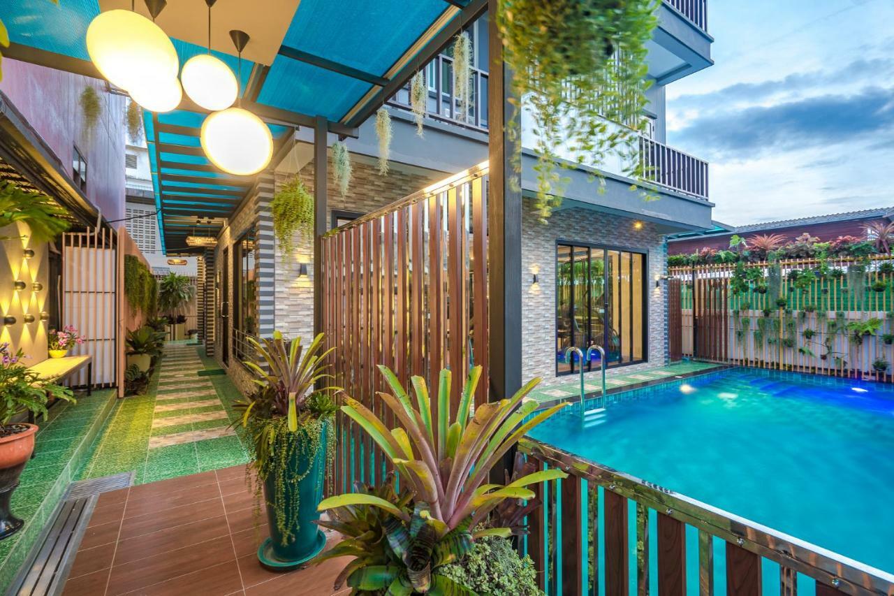 Penyos Residence Bangkok Exterior photo